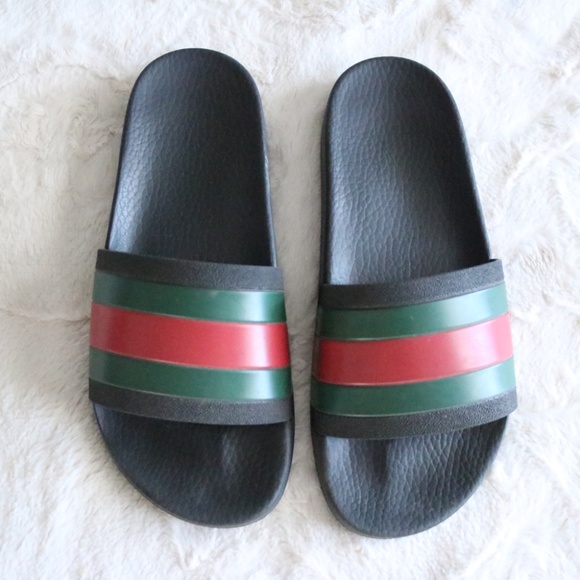 Gucci Green and Red Striped Rubber Slide Sandal - Picture 2 of 8